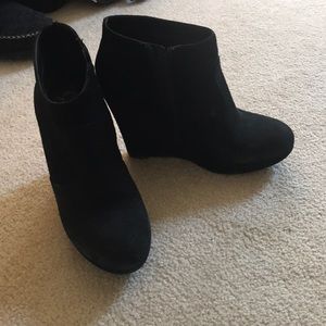 Jessica Simpson wedge boot